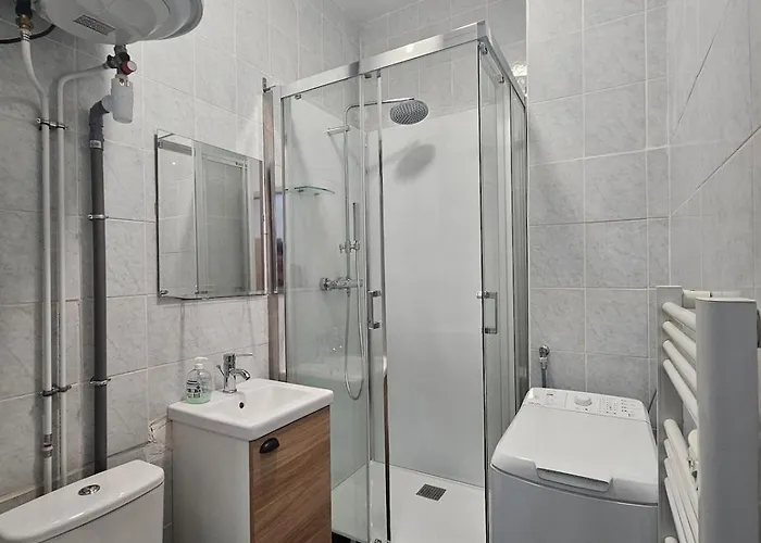 Hypercentre 2 Etoiles * Aix-les-Bains